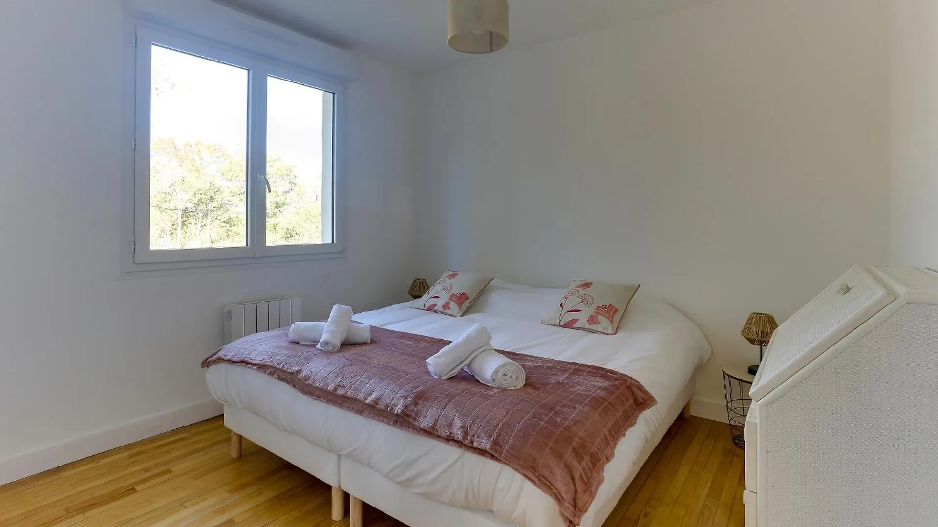 Apartment Arthur - Appt Pour 6 Avec Jardin Partage Bruz